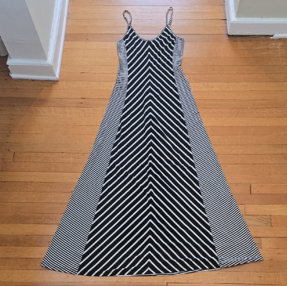 Seven7, Striped Chevron Maxi Dress, Black & White, VGUC, Women's S